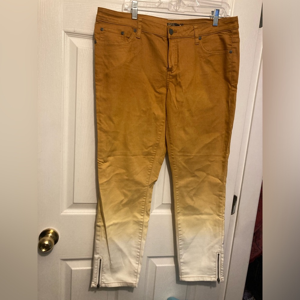 *NWT* Prana yellow ombré pants